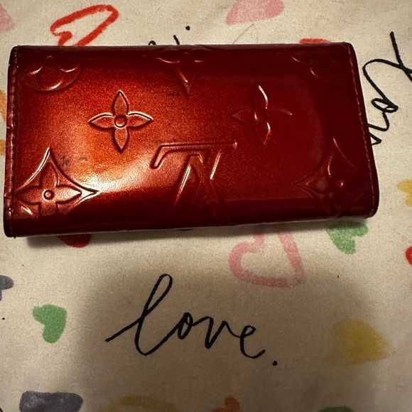 Louis Vuitton Red Vernis 4 hook key case